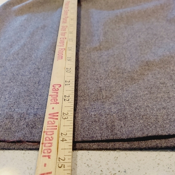 Vintage Adolfo 100% Wool Pencil Skirt Size 14 Pleated Front Lined Back Zip EUC - Picture 7 of 11